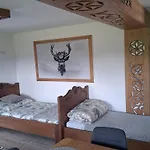 Pod Lipa Z Widokiem Na Gory *